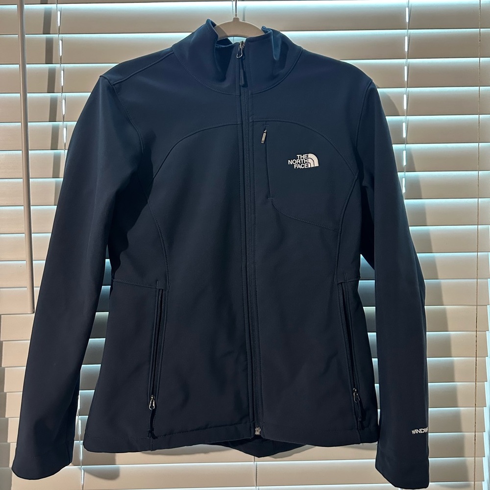 The North Face Women's Navy Blue Jacket Windwall